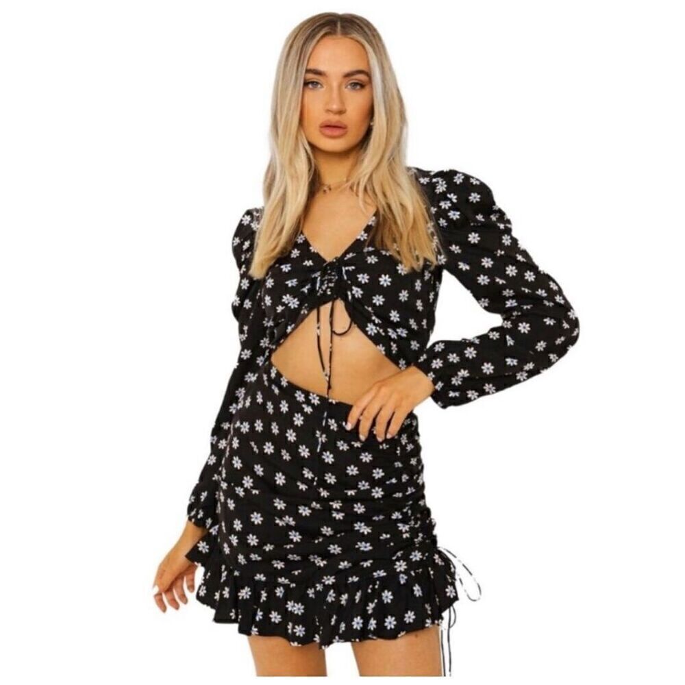 NWT boohoo Floral Ruched Skirt Set Sz 6